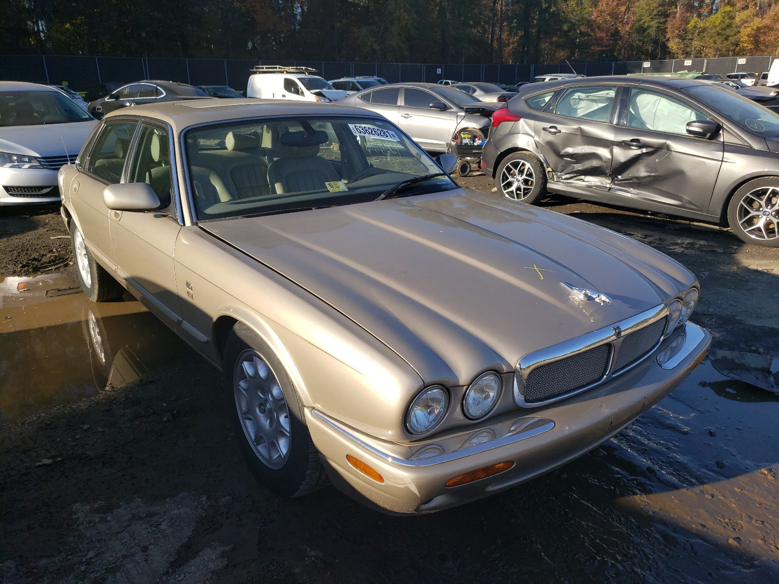 2000 JAGUAR XJ8 L - SAJDA23C7YLF16807 — photo 1