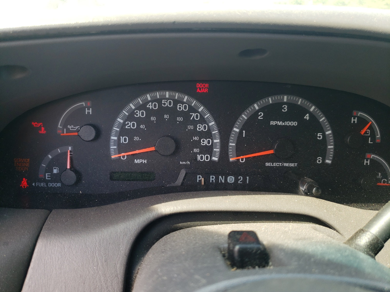 2001 FORD EXPEDITION - 1FMRU15W61LB03496 — photo 4