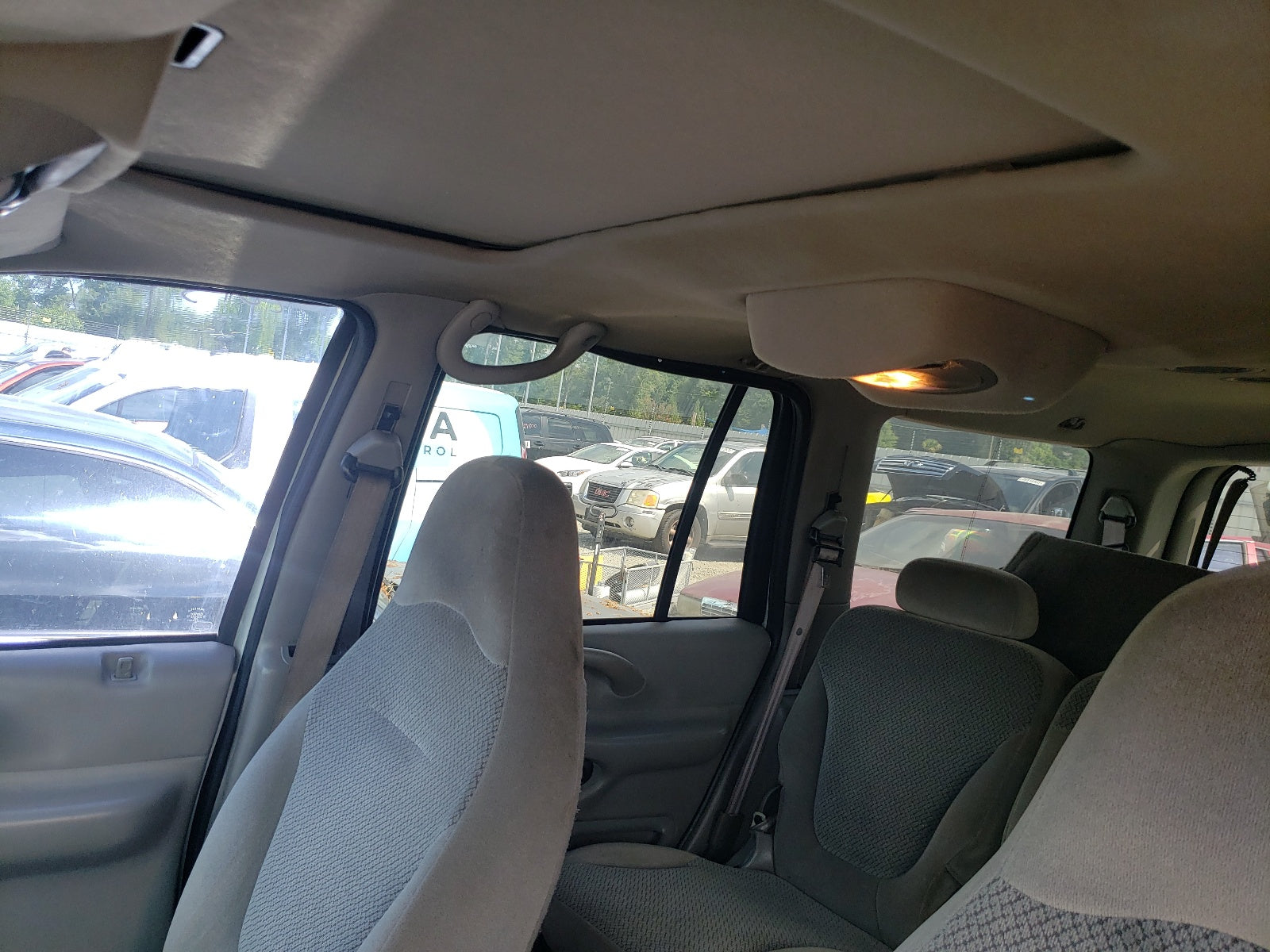 2001 FORD EXPEDITION - 1FMRU15W61LB03496 — photo 5