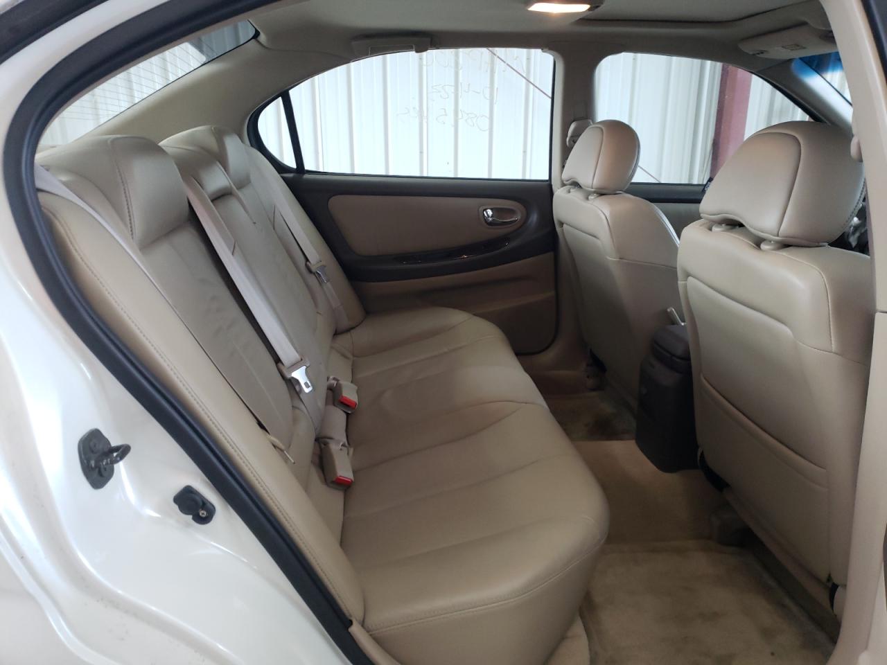 2001 NISSAN MAXIMA GXE - JN1CA31A81T316445 — photo 10