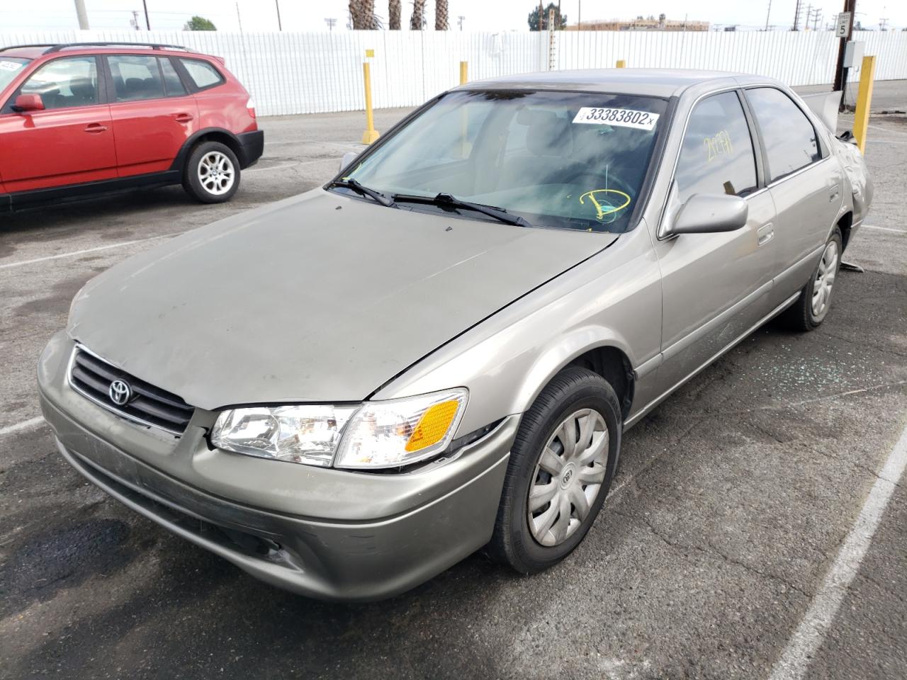 2001 TOYOTA CAMRY CE - 4T1BG22K61U117330 — photo 2