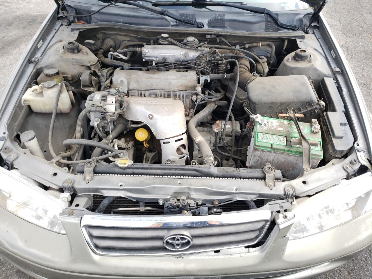 2001 TOYOTA CAMRY CE - 4T1BG22K61U117330 — photo 7