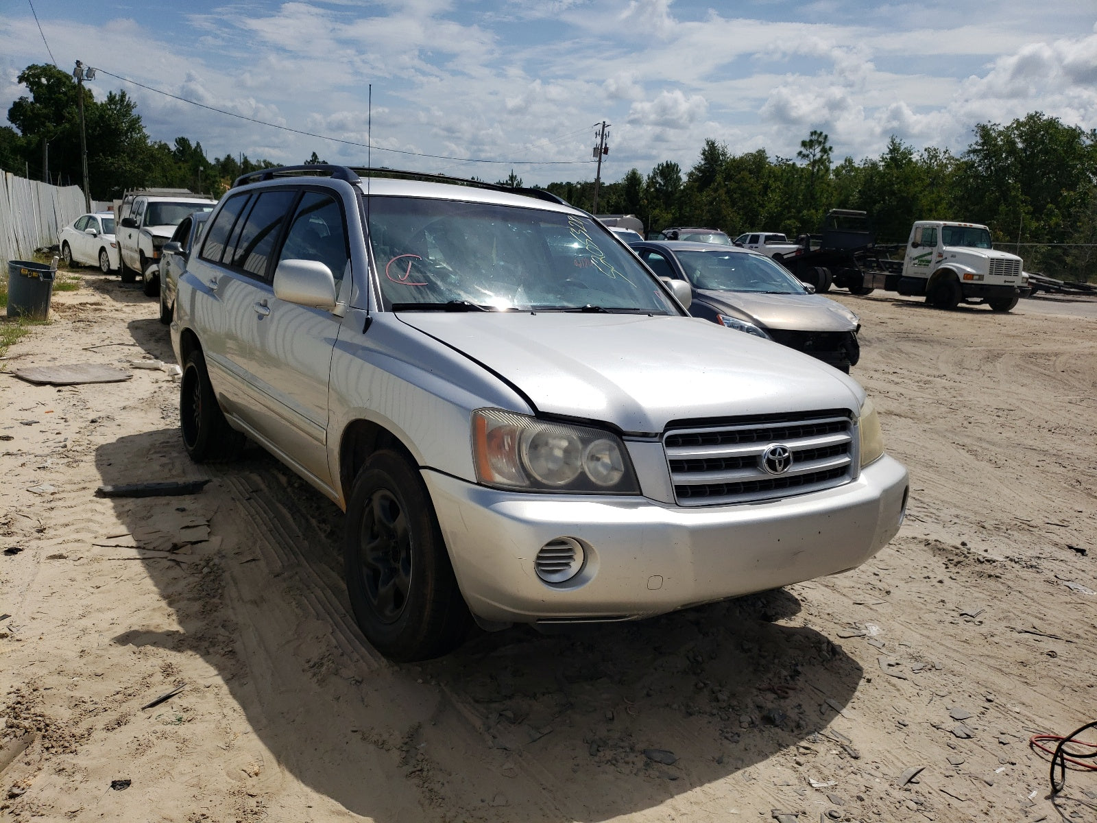 2001 TOYOTA HIGHLANDER - JTEGF21A010024831 — photo 1