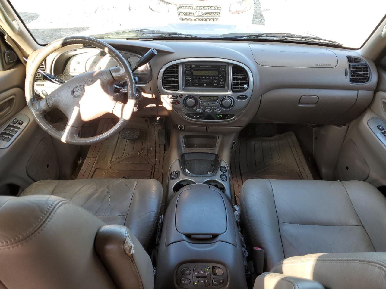 2001 TOYOTA SEQUOIA LI - 5TDZT38A11S011424 — photo 8