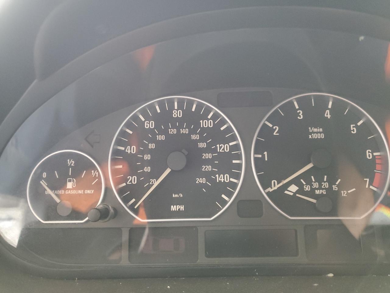2002 BMW 330 I - WBAEV53412KM16582 — photo 9