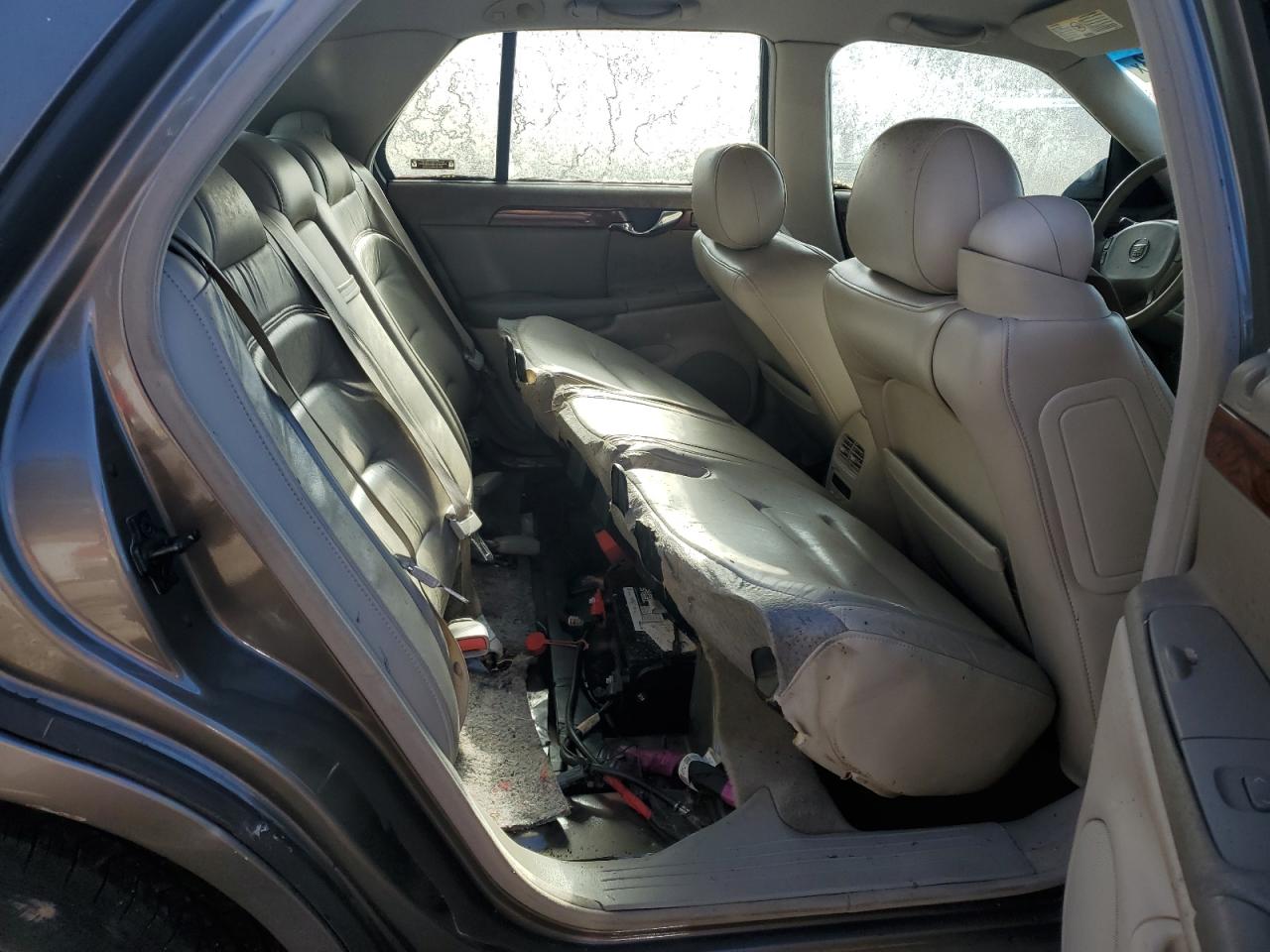 2002 CADILLAC DEVILLE - 1G6KD54Y32U212514 — photo 10
