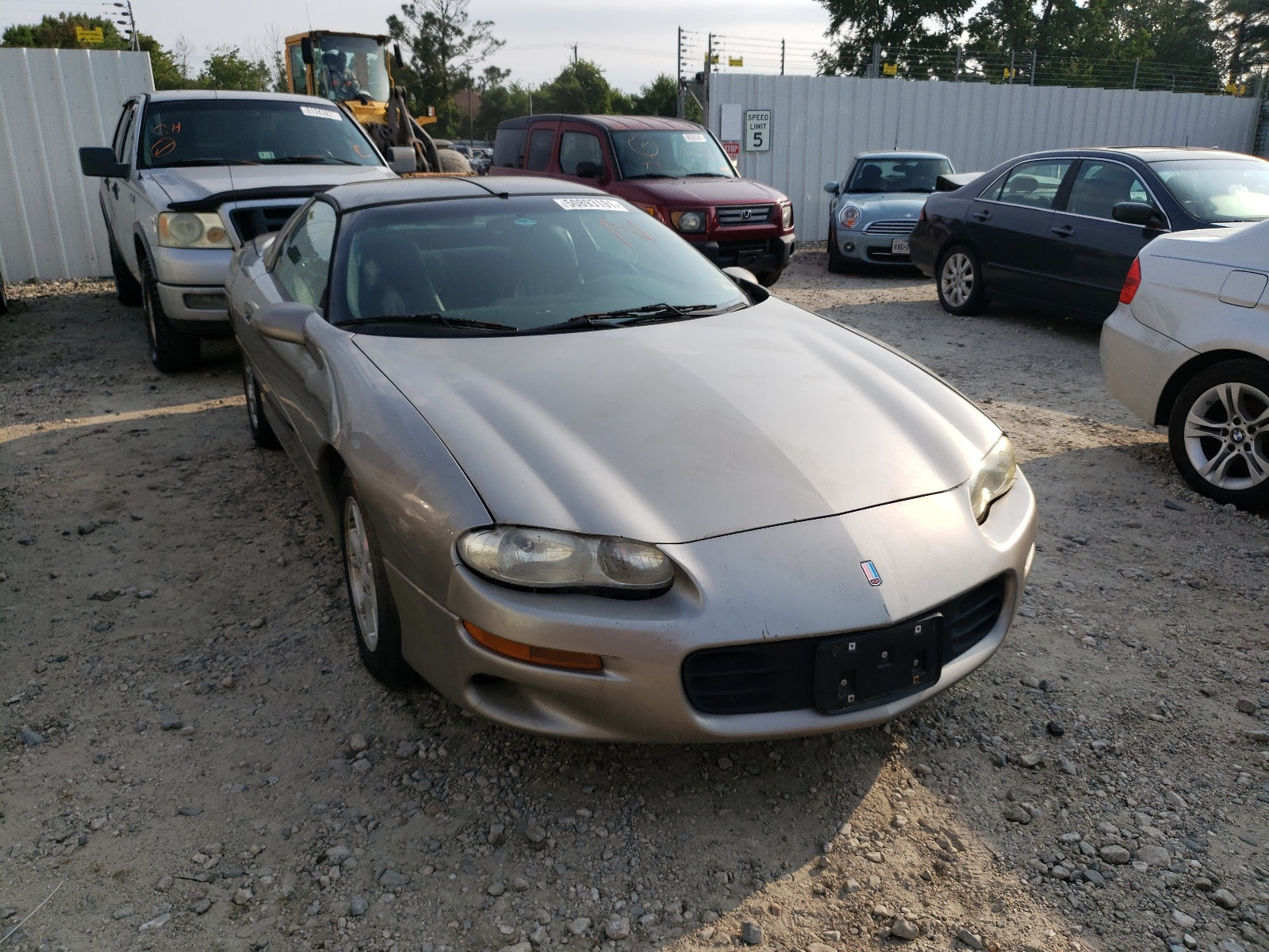 2002 CHEVROLET CAMARO - 2G1FP22K322101768 — photo 1