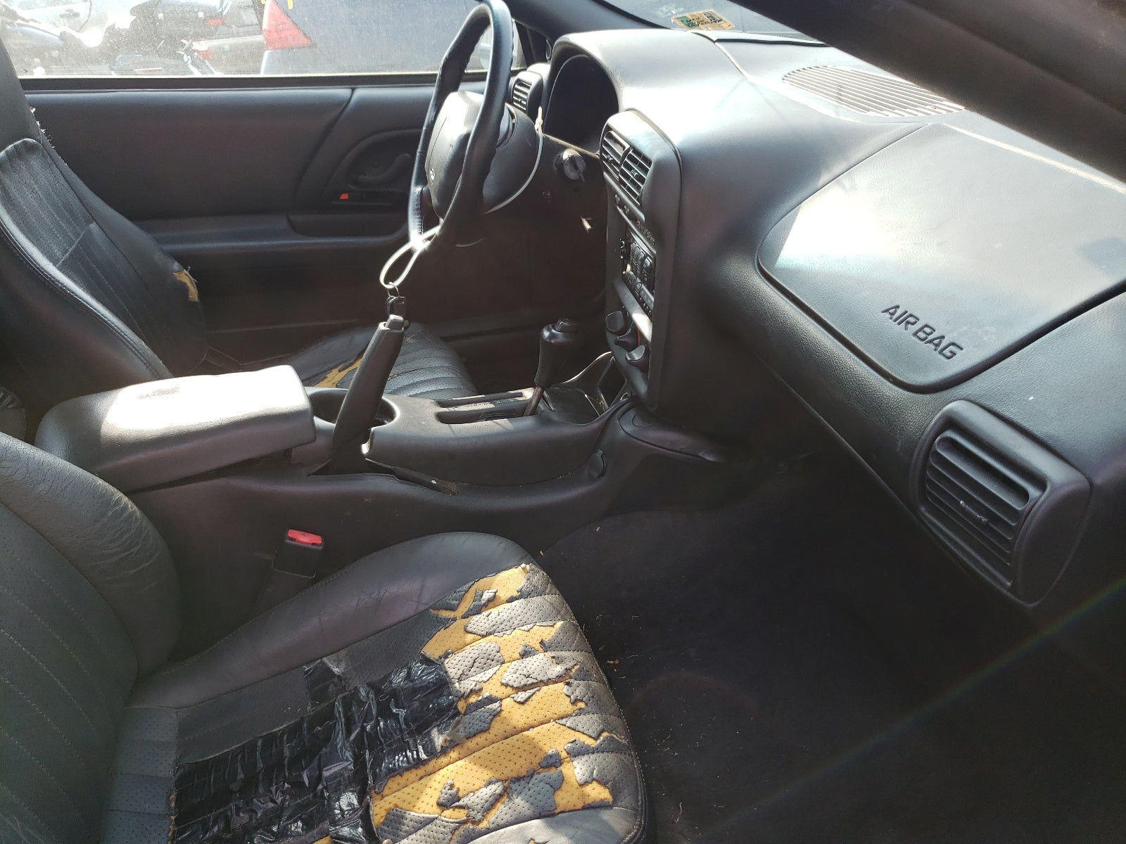 2002 CHEVROLET CAMARO - 2G1FP22K322101768 — photo 5