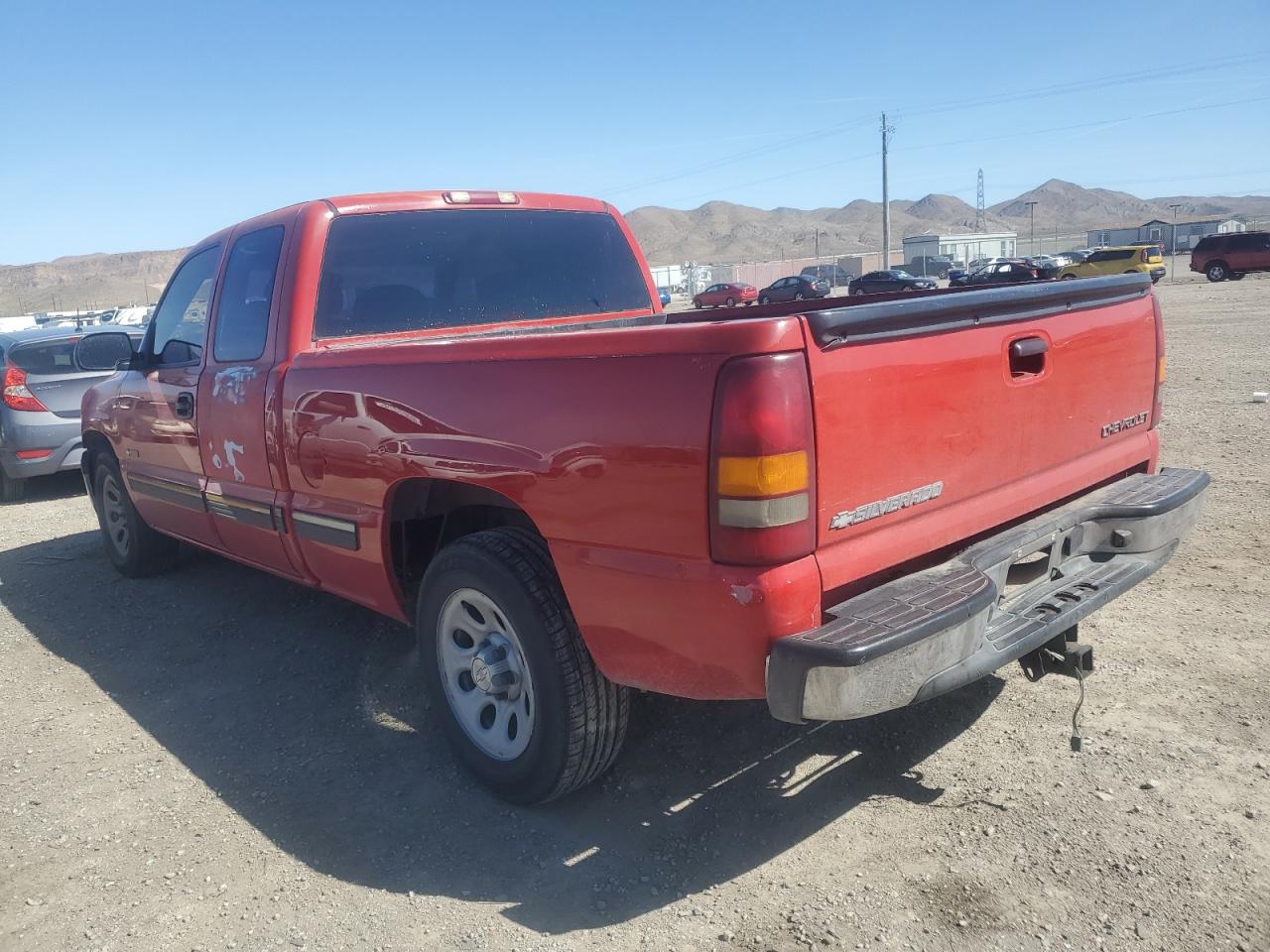 2002 CHEVROLET SILVERADO - 2GCEC19V721390829 — photo 1