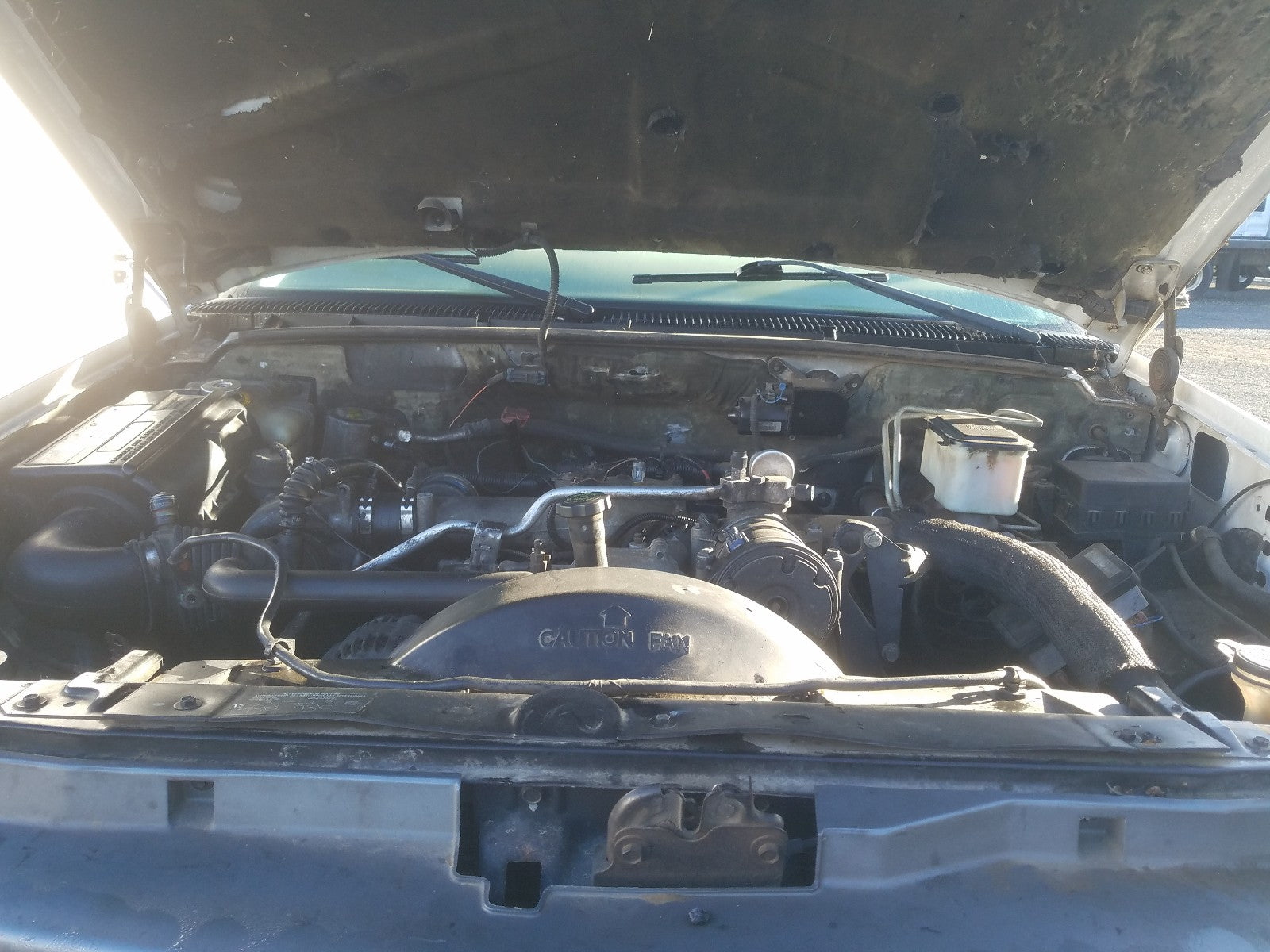 2002 CHEVROLET SILVERADO - 3GBKC34F32M111095 — photo 7