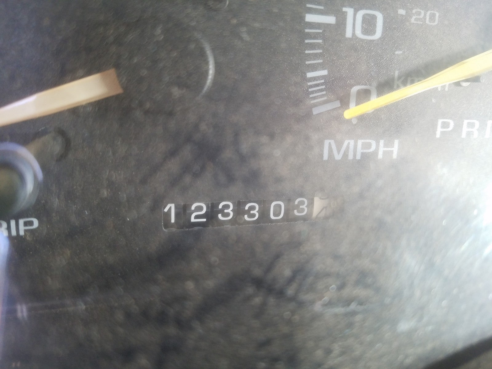 2002 CHEVROLET SILVERADO - 3GBKC34F32M111095 — photo 8