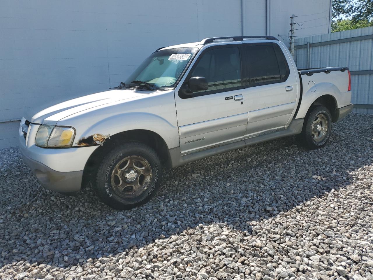 2002 FORD EXPLORER S - 1FMZU77E02UC25628 — photo 1