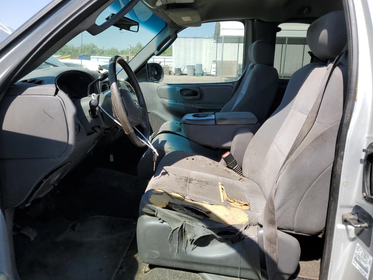 2002 FORD F150 - 1FTRX17W32KE04811 — photo 6