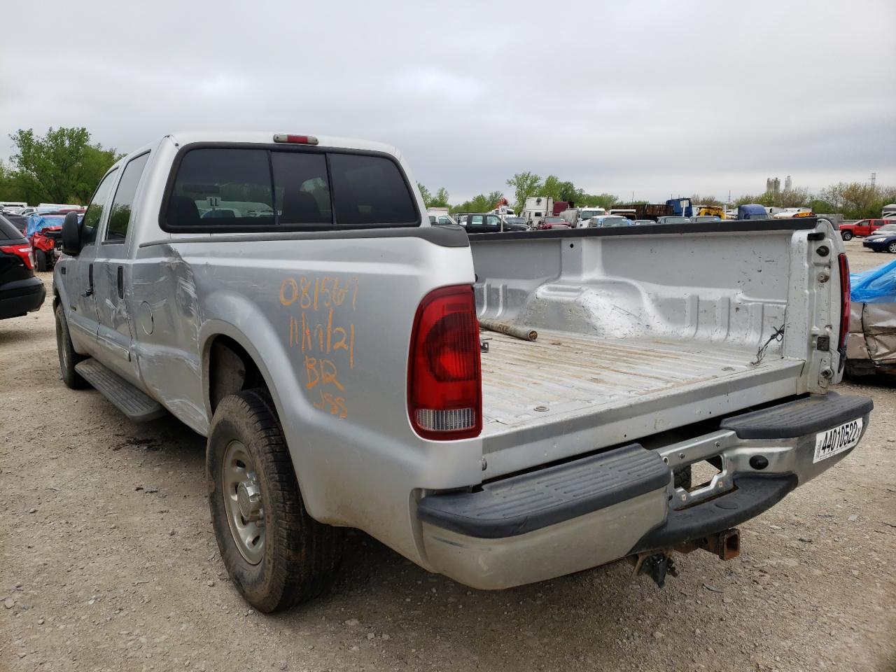 2002 FORD F350 SRW S - 1FTSW30FX2EA92625 — photo 3