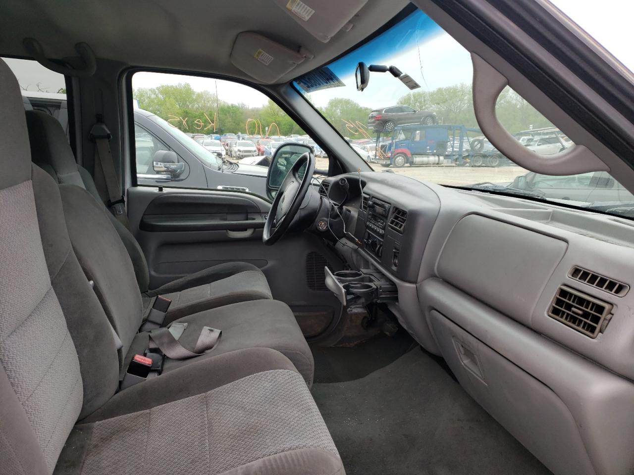 2002 FORD F350 SRW S - 1FTSW30FX2EA92625 — photo 5