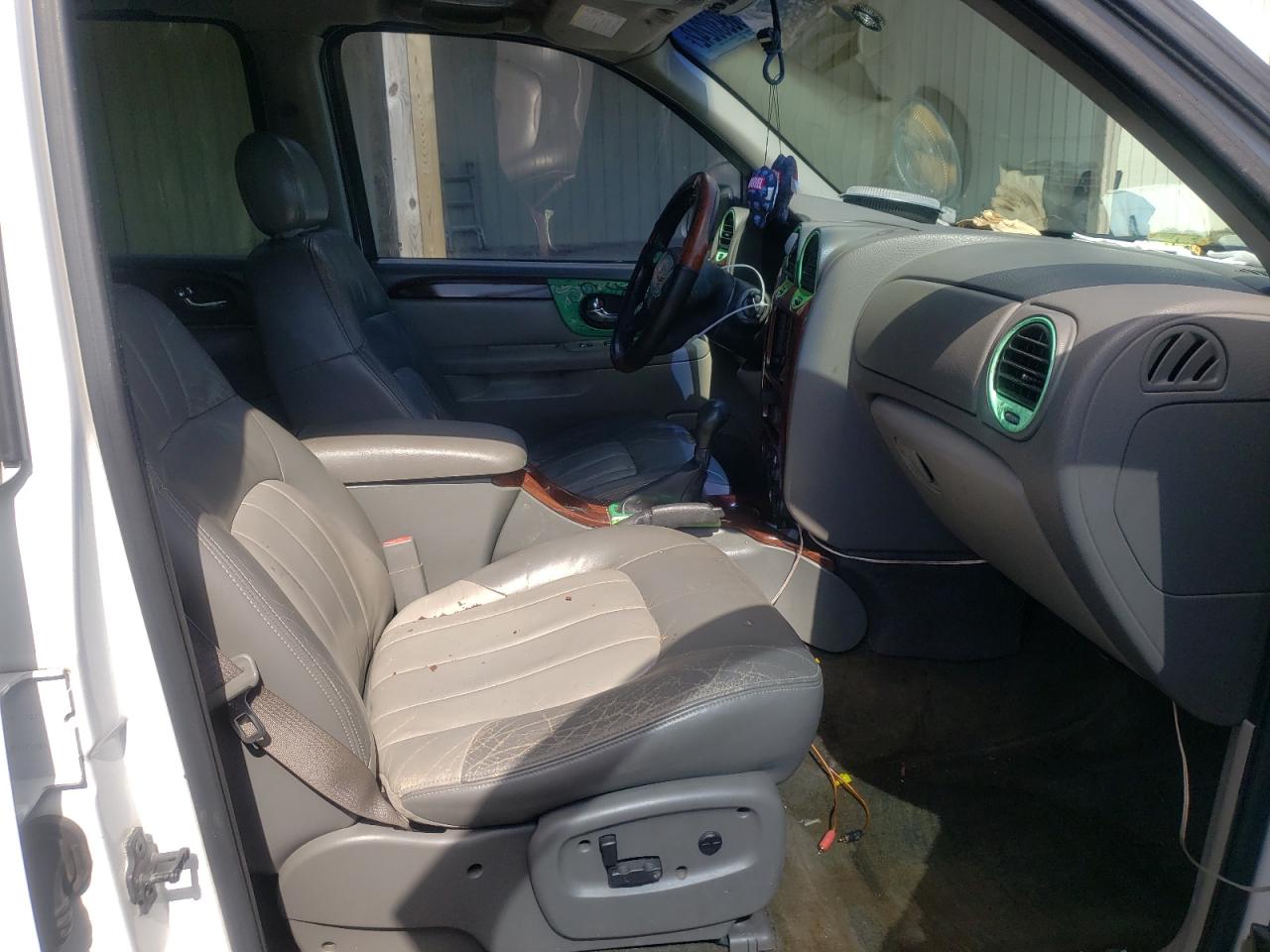 2002 GMC ENVOY - 1GKDS13S422401092 — photo 5