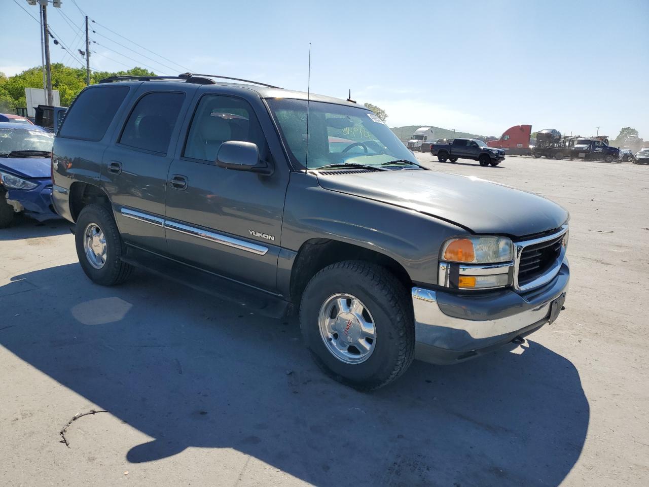 2002 GMC YUKON - 1GKEK13Z02R309356 — photo 4