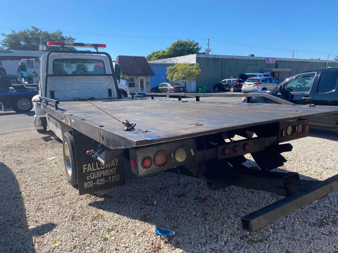 2002 INTERNATIONAL 4000 4300 - 1HTMMAAMX2H501272 — photo 3