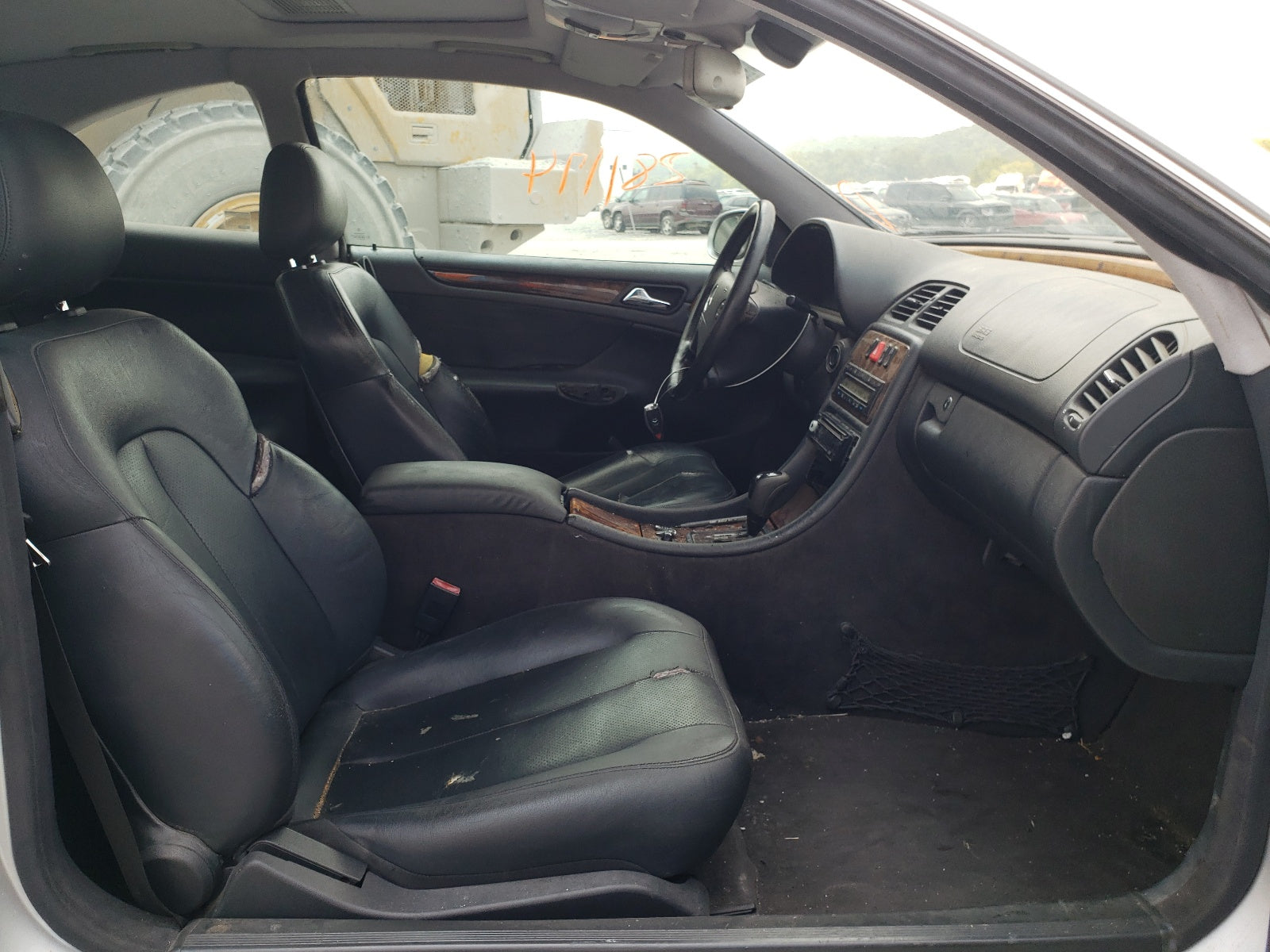 2002 MERCEDES-BENZ CLK 320 - WDBLJ65G12F201536 — photo 5
