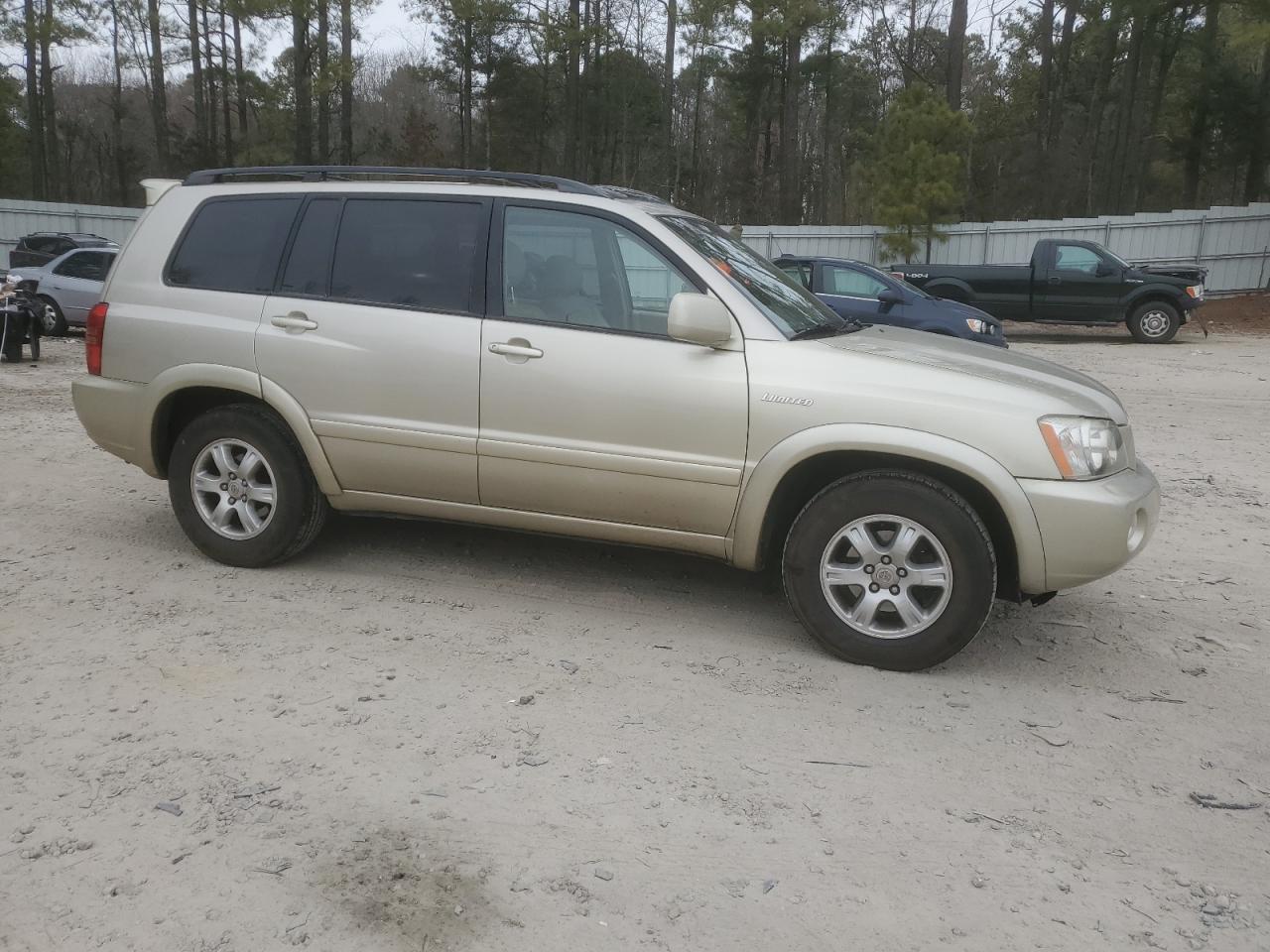 2002 TOYOTA HIGHLANDER - JTEGF21A120052106 — photo 4