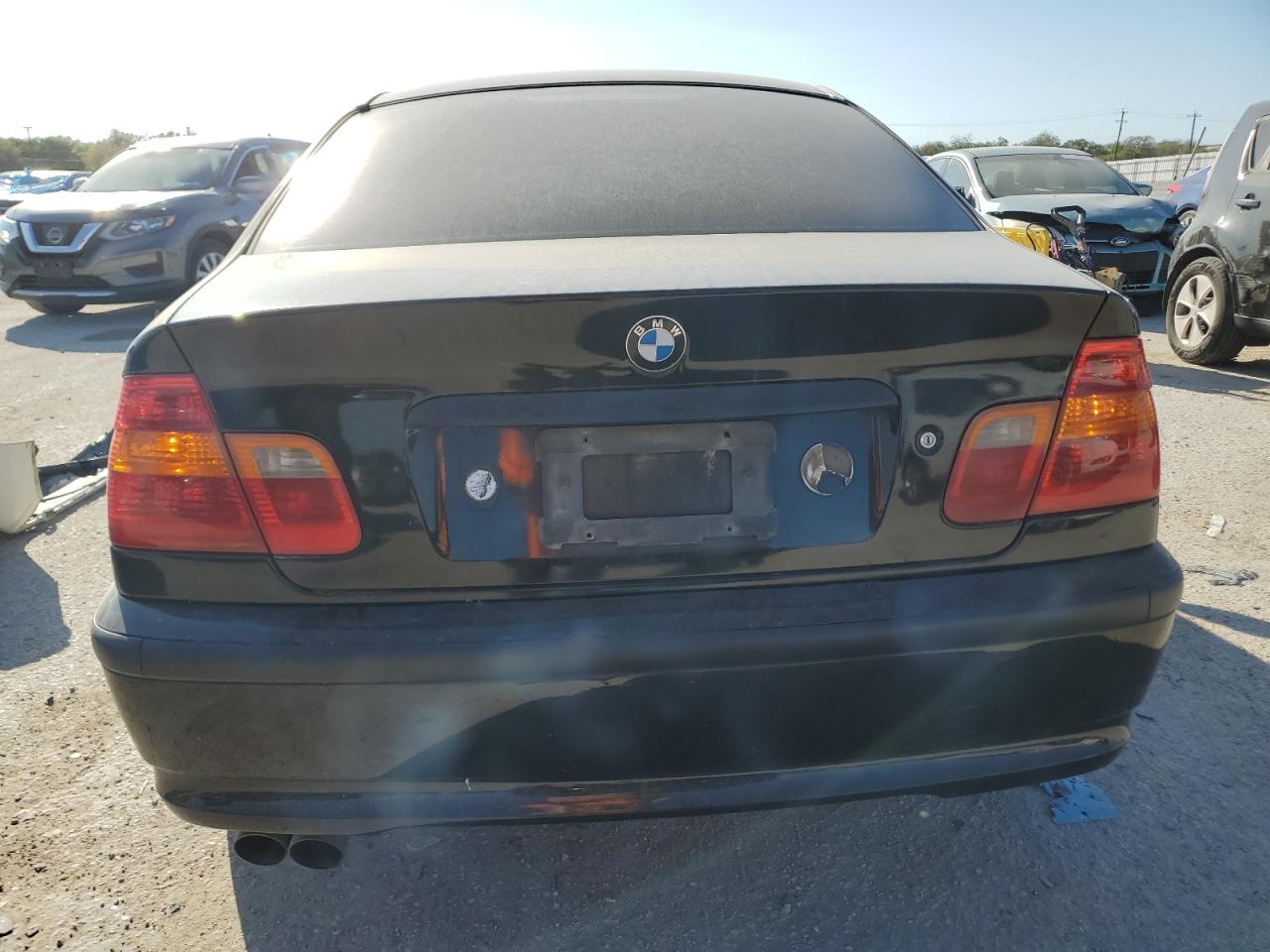 2003 BMW 325 I - WBAET37483NJ35528 — photo 6