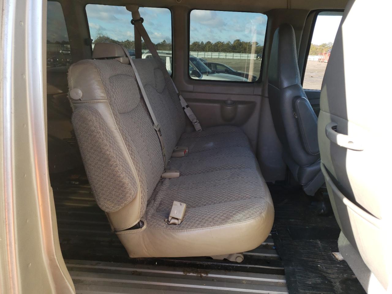 2003 CHEVROLET EXPRESS G1 - 1GNFG15T931145266 — photo 4