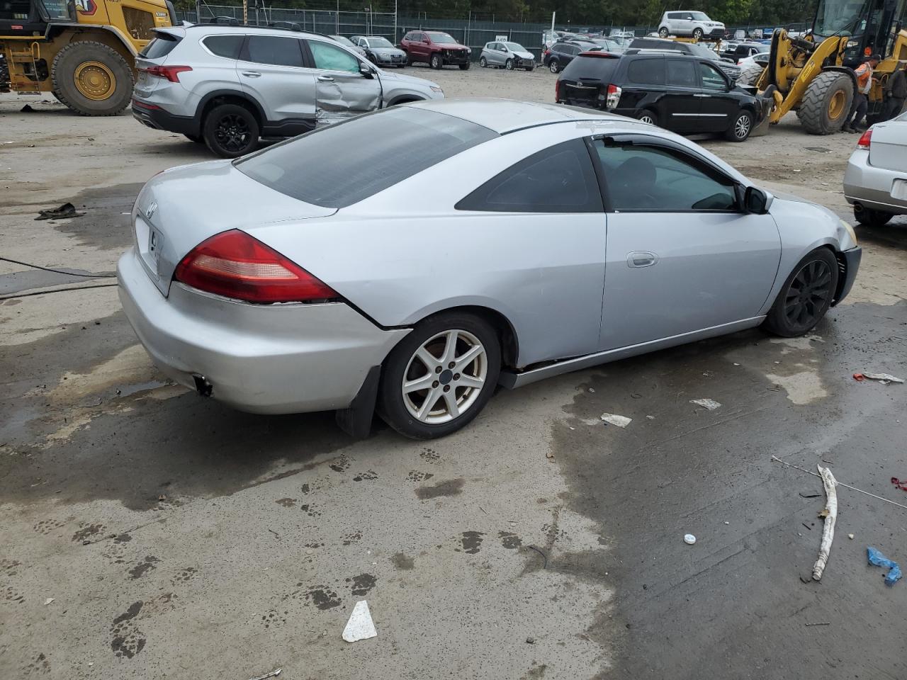2003 HONDA ACCORD EX - 1HGCM72613A025551 — photo 3