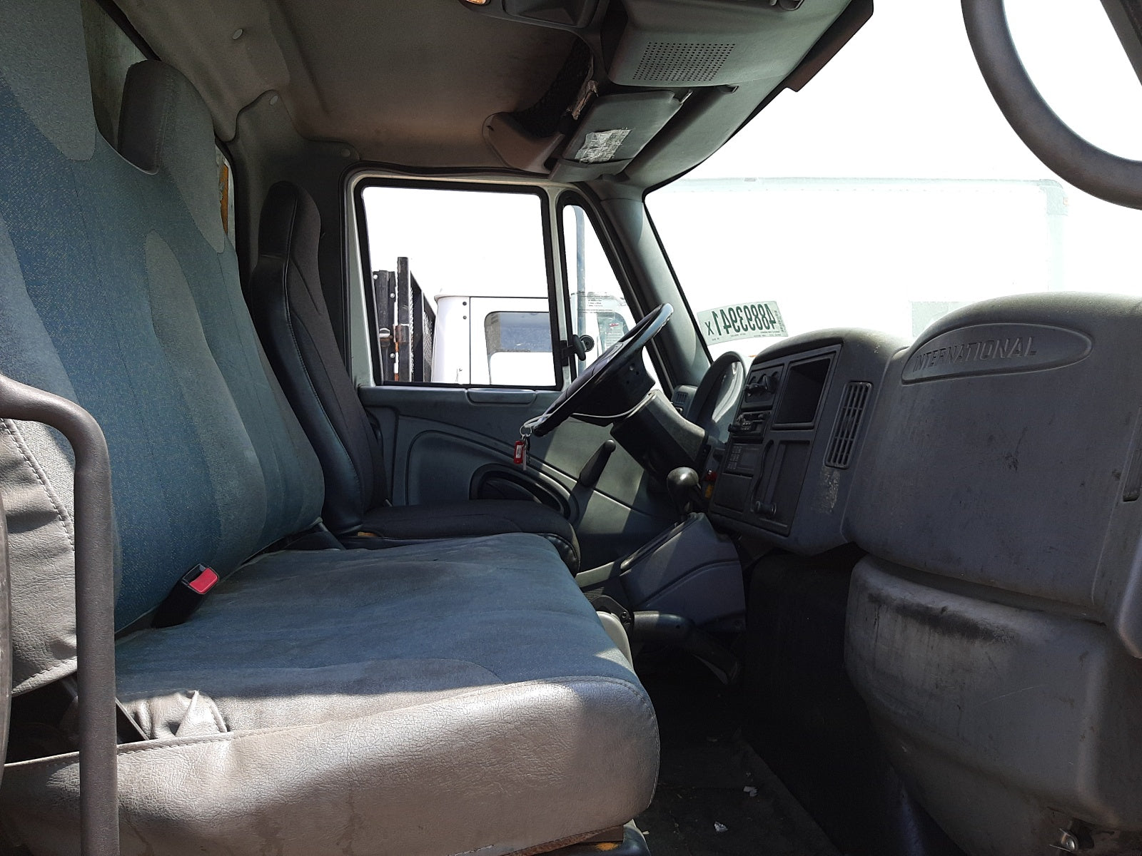 2003 INTERNATIONAL 4000 4300 - 1HTMMAAM43H595201 — photo 4