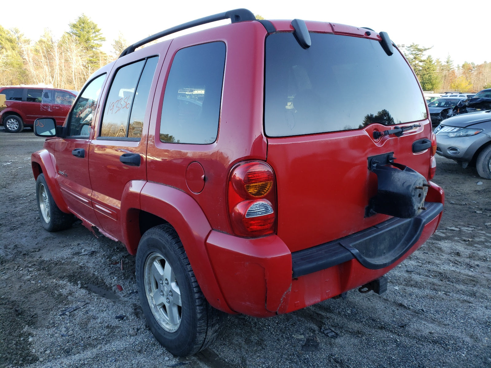 2003 JEEP LIBERTY LI - 1J4GL58K93W704640 — photo 3