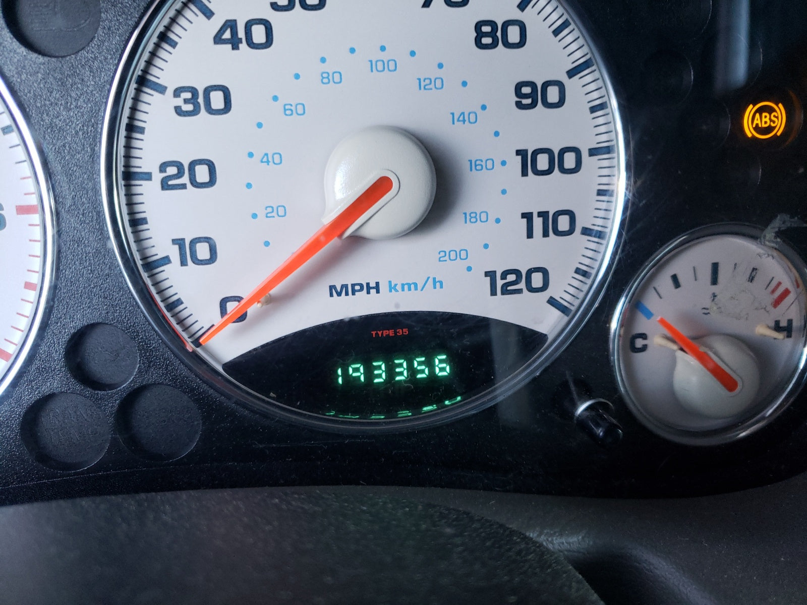 2003 JEEP LIBERTY LI - 1J4GL58K93W704640 — photo 8