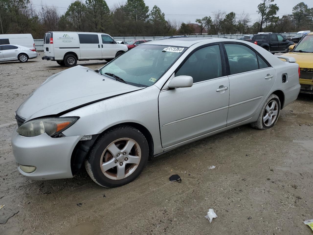 2003 TOYOTA CAMRY LE - 4T1BE32K63U211044 — photo 1