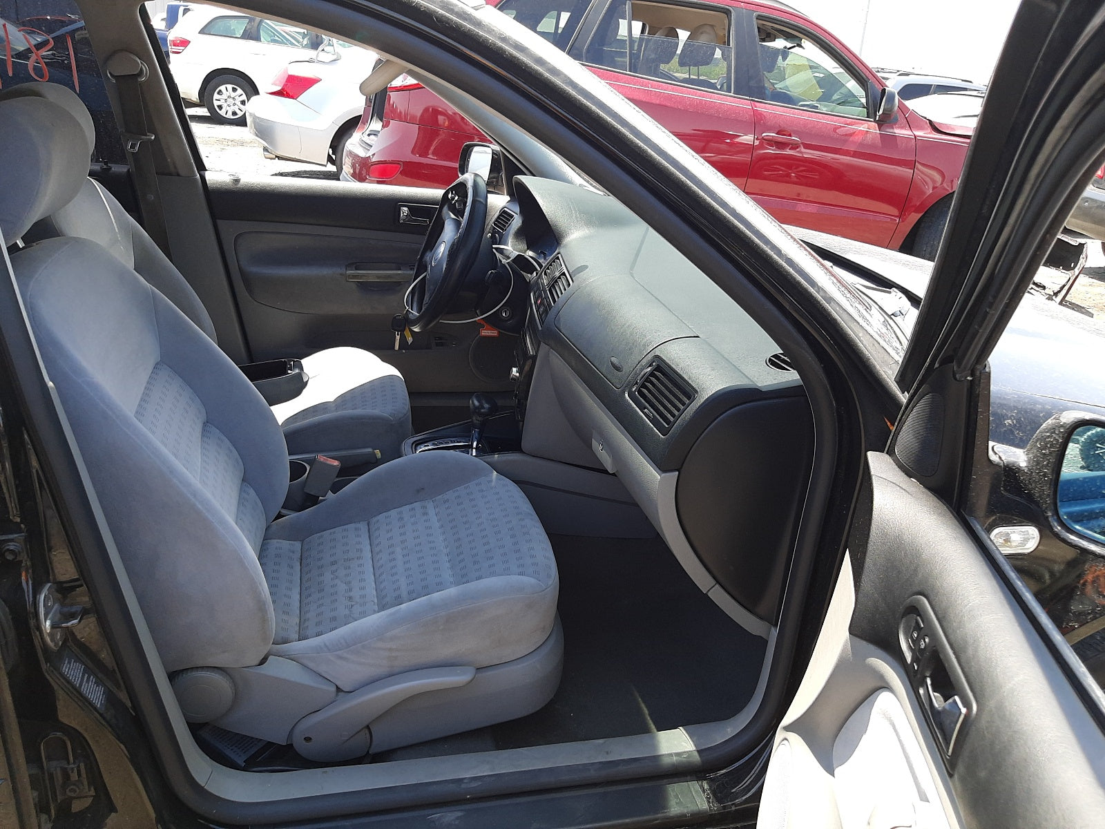 2003 VOLKSWAGEN JETTA GLS - 3VWSK69M23M171827 — photo 4