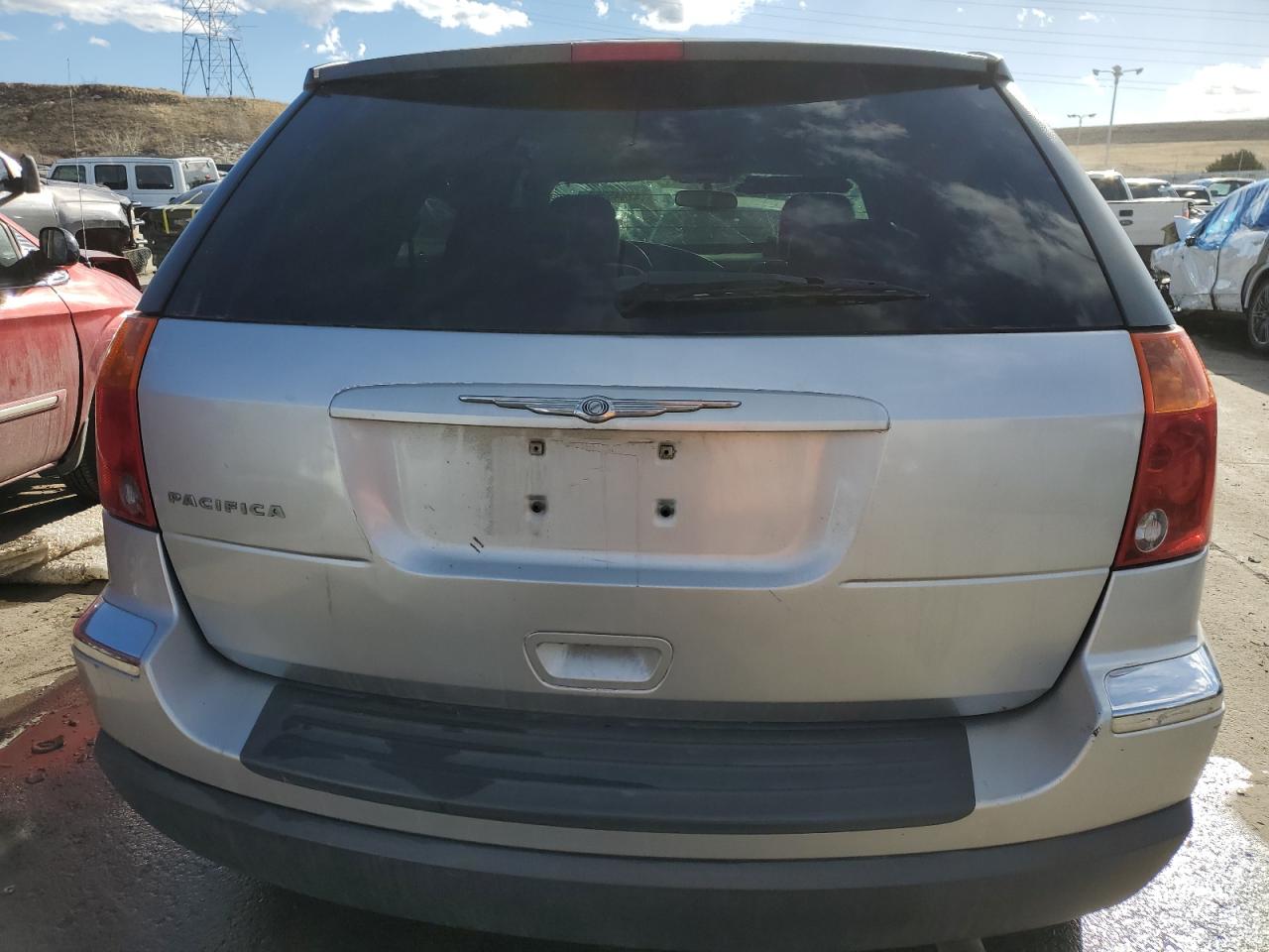 2004 CHRYSLER PACIFICA - 2C8GM68474R520428 — photo 6