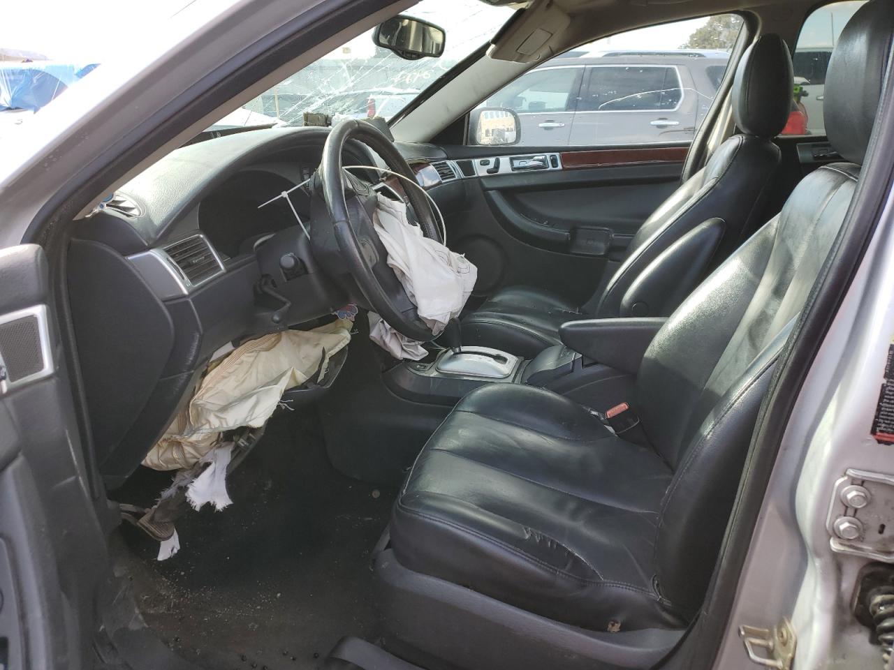 2004 CHRYSLER PACIFICA - 2C8GM68474R520428 — photo 7
