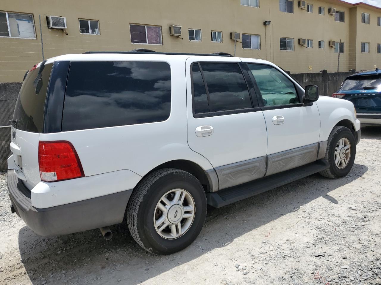 2004 FORD EXPEDITION - 1FMRU15W44LA70115 — photo 3