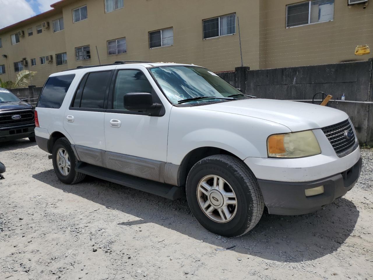 2004 FORD EXPEDITION - 1FMRU15W44LA70115 — photo 4