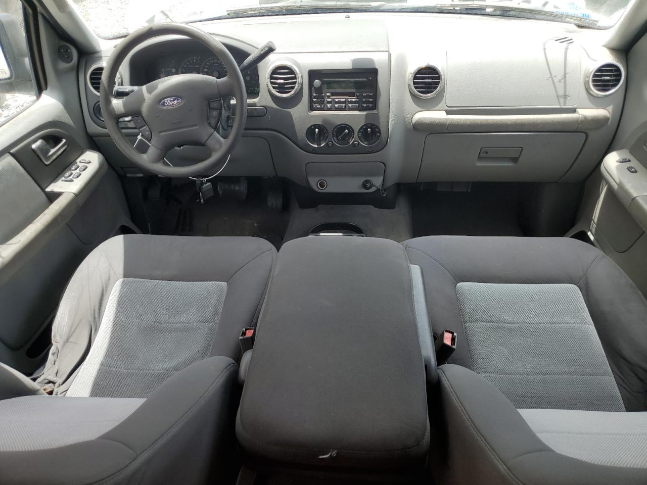 2004 FORD EXPEDITION - 1FMRU15W44LA70115 — photo 8