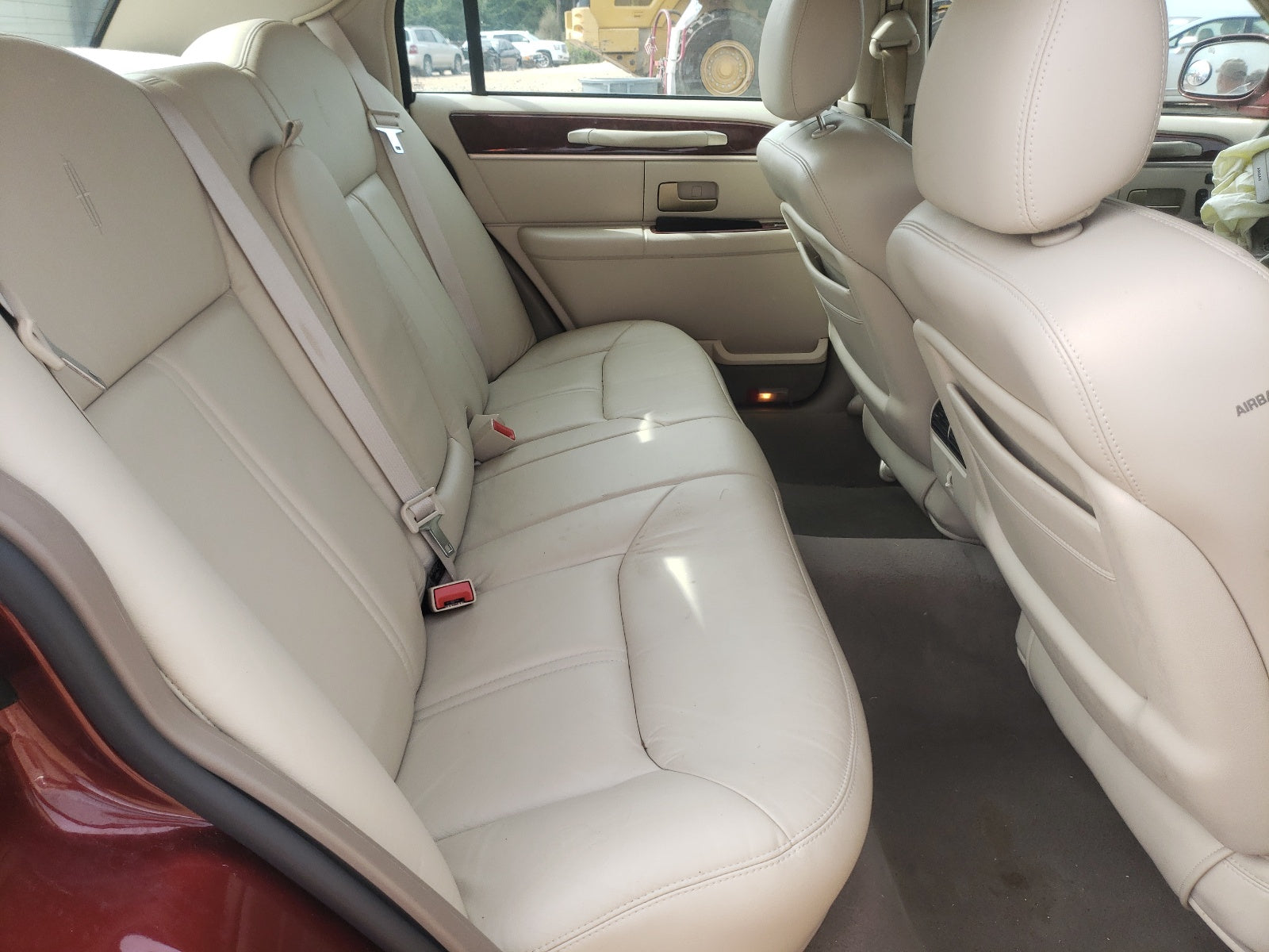2004 LINCOLN TOWN CAR U - 1LNHM83W94Y635002 — photo 6