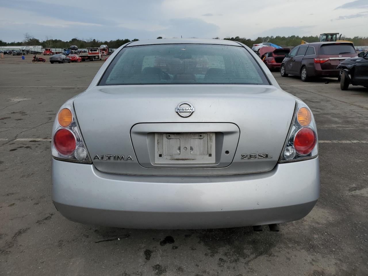 2004 NISSAN ALTIMA BAS - 1N4AL11E74C164013 — photo 4