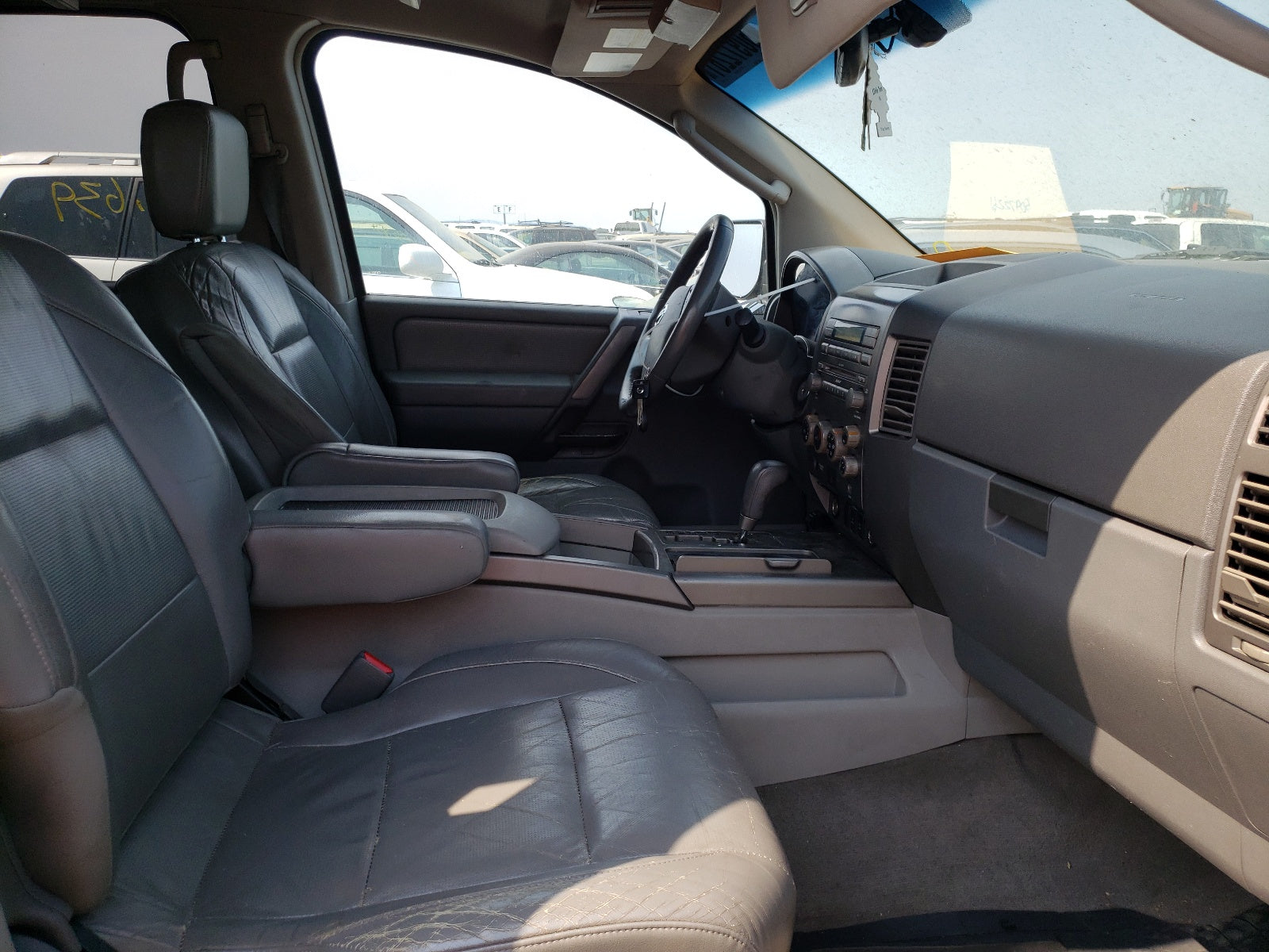 2004 NISSAN ARMADA SE - 5N1AA08A54N716539 — photo 5