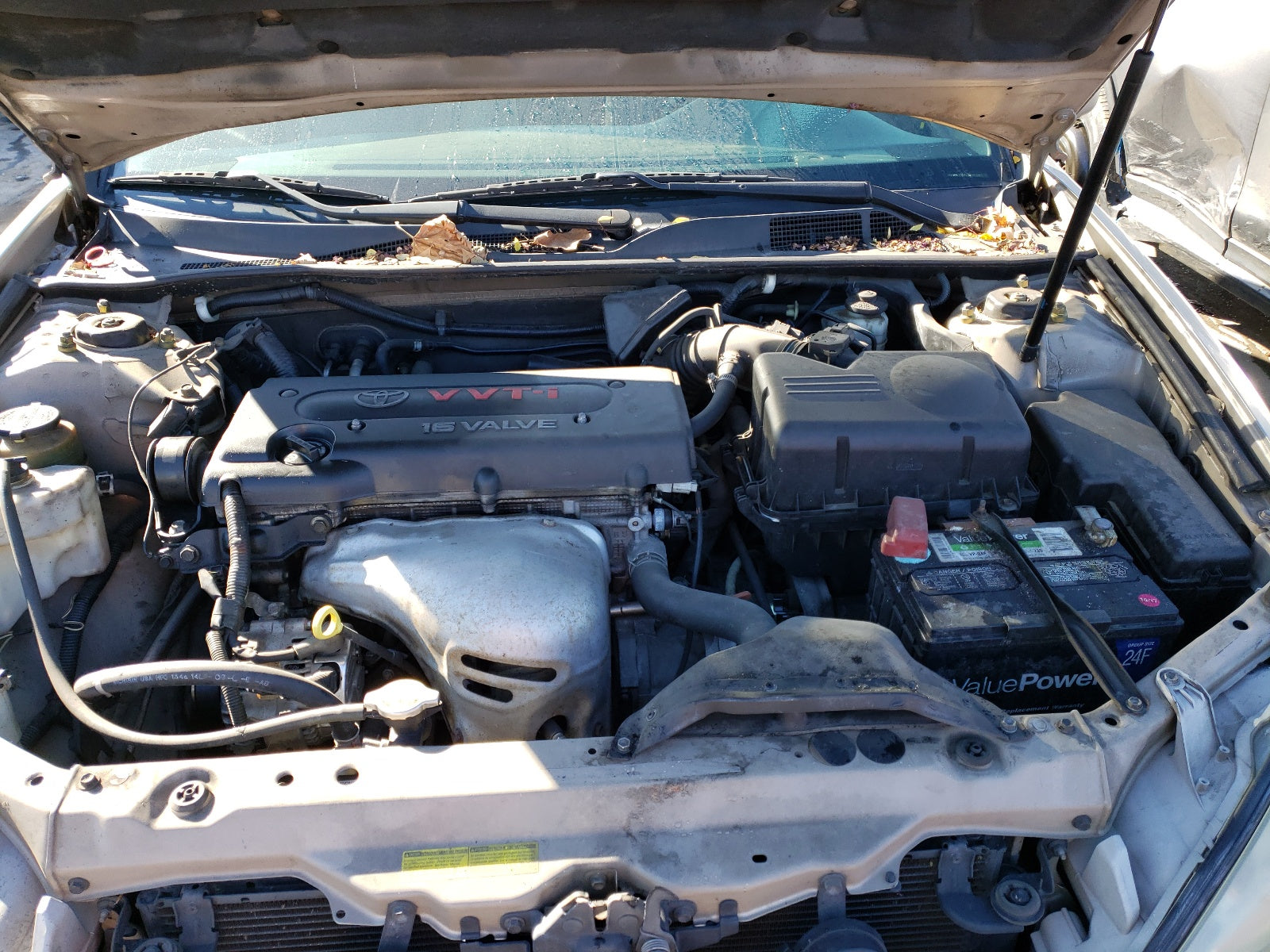2004 TOYOTA CAMRY LE - 4T1BE32K64U323294 — photo 6