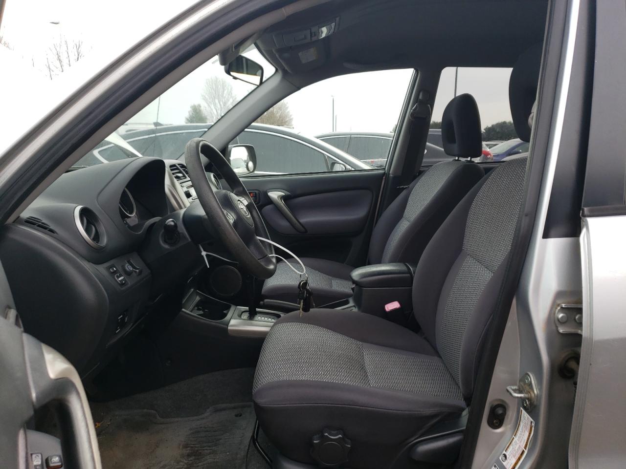 2004 TOYOTA RAV4 - JTEHD20V746016290 — photo 6
