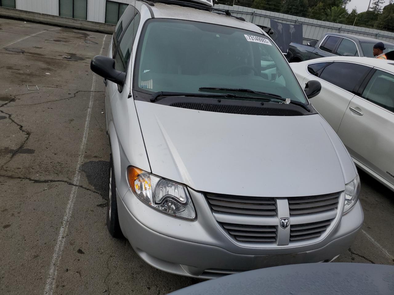 2005 DODGE GRAND CARA - 1D4GP24R25B351568 — photo 5