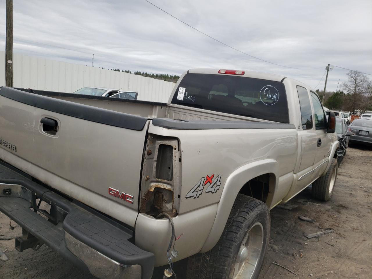 2005 GMC SIERRA K25 - 1GTHK29285E224396 — photo 4