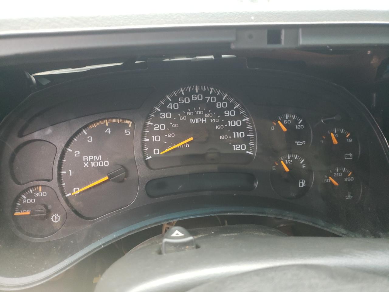 2005 GMC SIERRA K25 - 1GTHK29285E224396 — photo 8