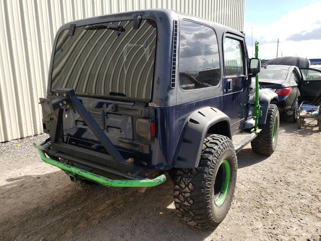 2005 JEEP WRANGLER X - 1J4FA39S65P320607 — photo 2