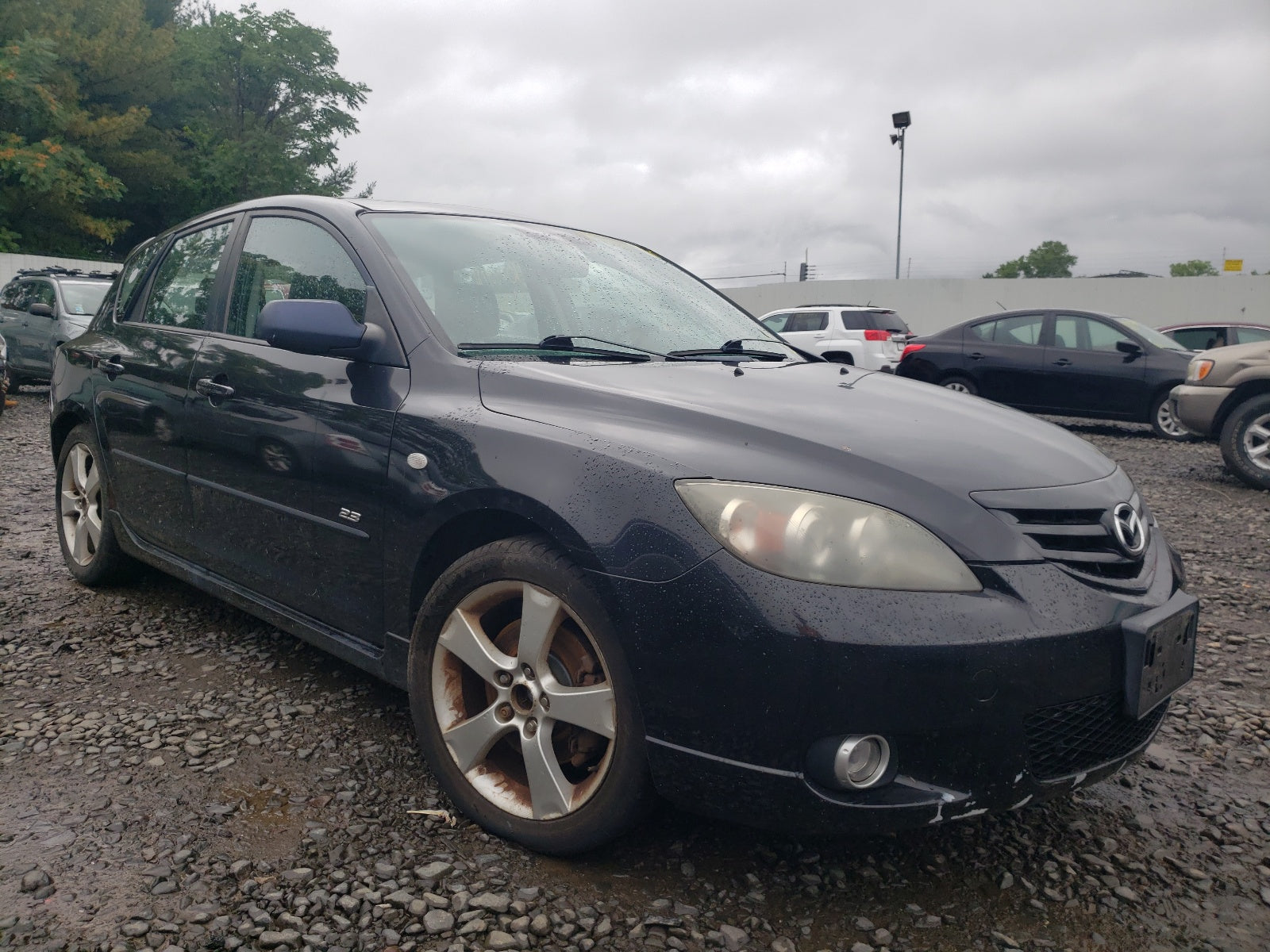 2005 MAZDA 3 HATCHBAC - JM1BK343X51249710 — photo 1