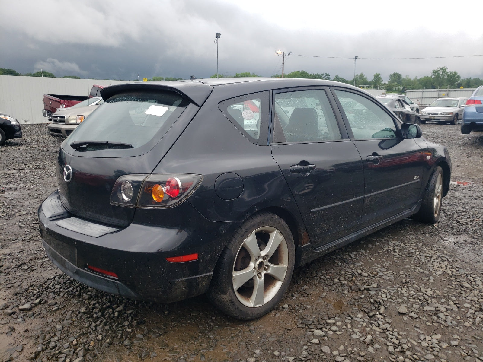 2005 MAZDA 3 HATCHBAC - JM1BK343X51249710 — photo 4