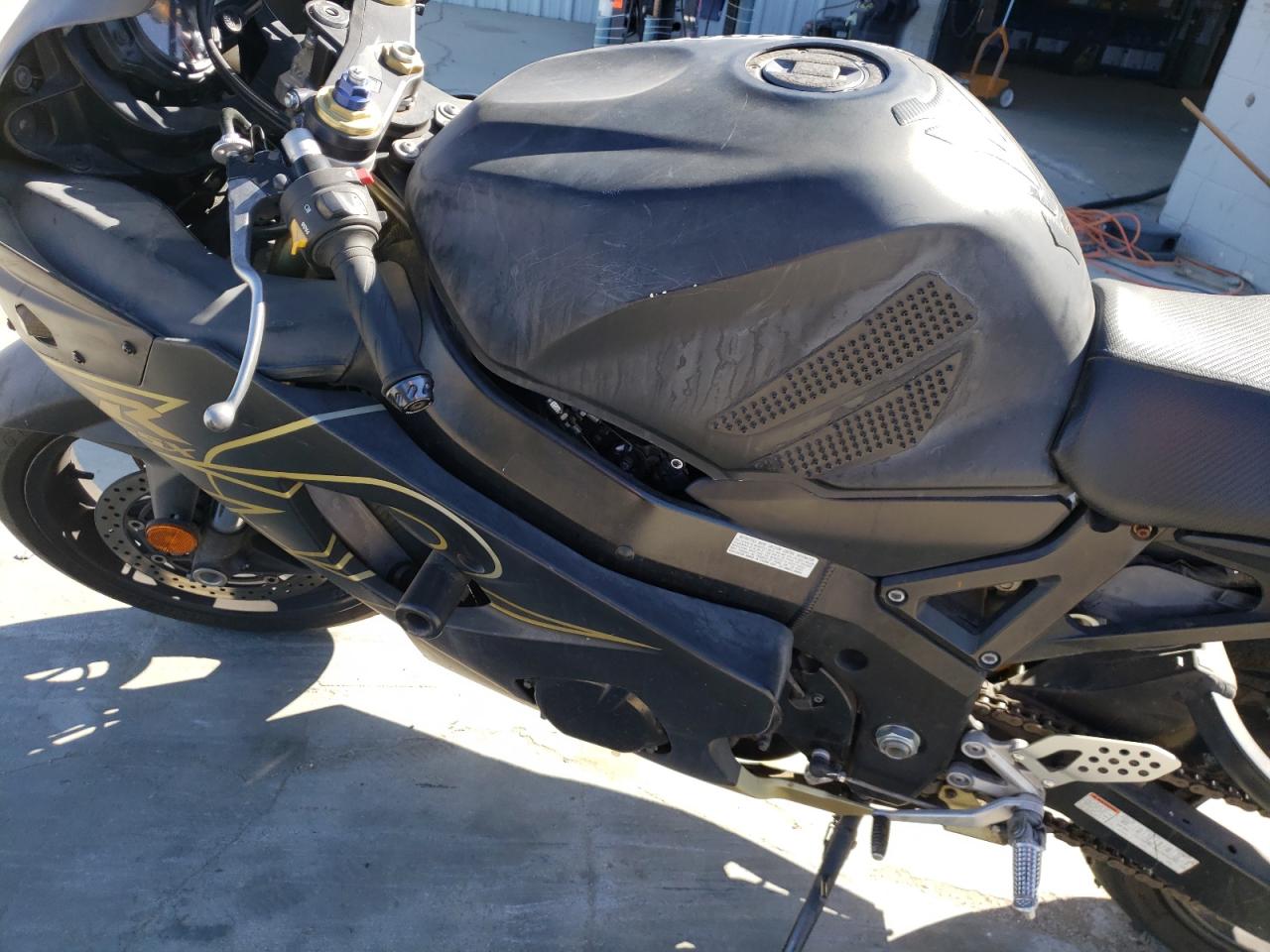 2005 SUZUKI GSX-R750 K - JS1GR7JA052108547 — photo 7