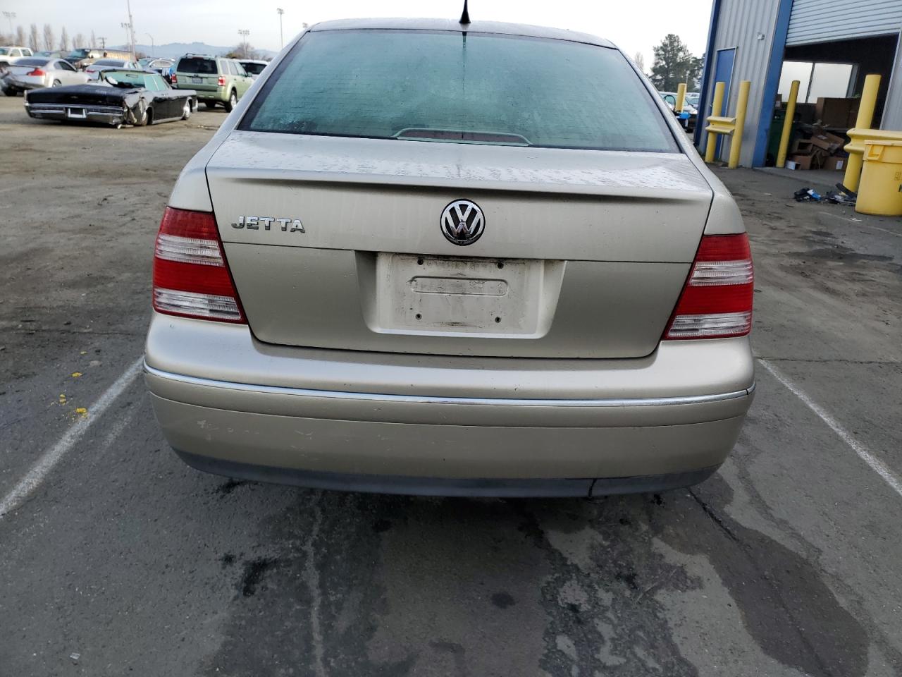 2005 VOLKSWAGEN JETTA GLS - 3VWSA69M25M016068 — photo 5